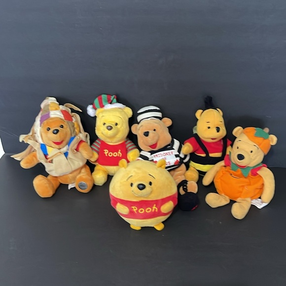 DISNEY VINTAGE WINNIE THE POOH STUFFED ANIMAL COLLECTOR BUNDLE - Picture 2 of 15